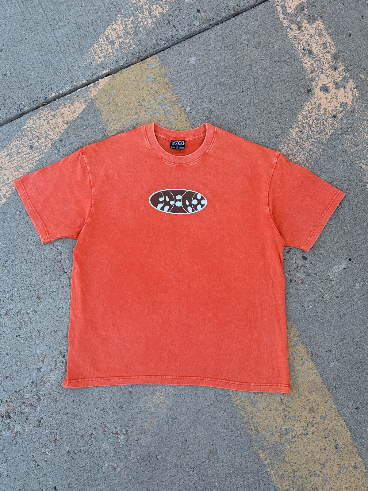 Freax Oval